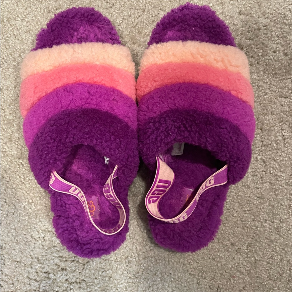 UGG fluff yeah slides